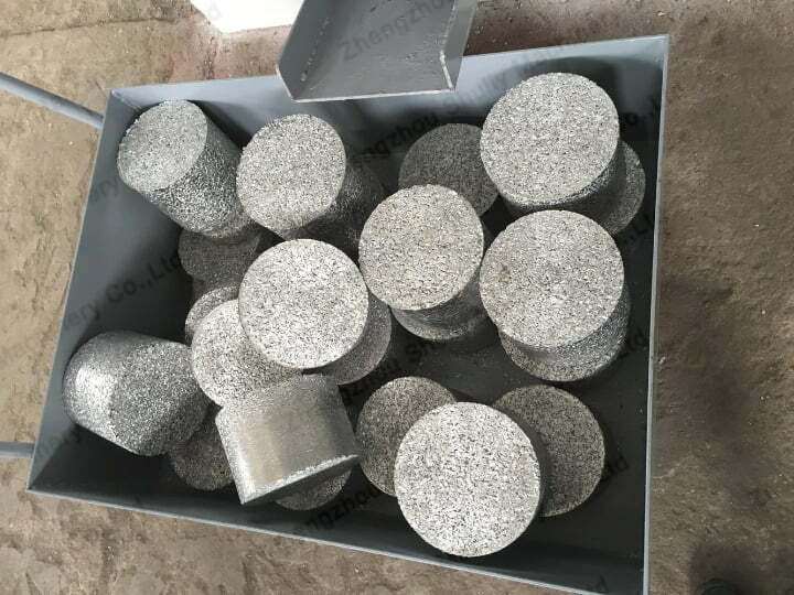 Metal briquettes
